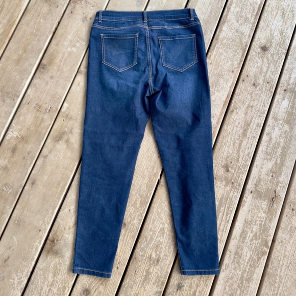 NWT Rafaella Ankle High Rise Medium Wash Jeans Size 10